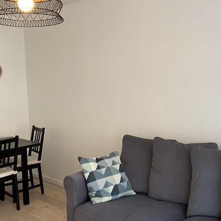 Charmant 2 Pieces Avec Parking Et Ascenseur, Proche Centre-Ville De Cabourg - Fr-1-487-323 Exteriör bild
